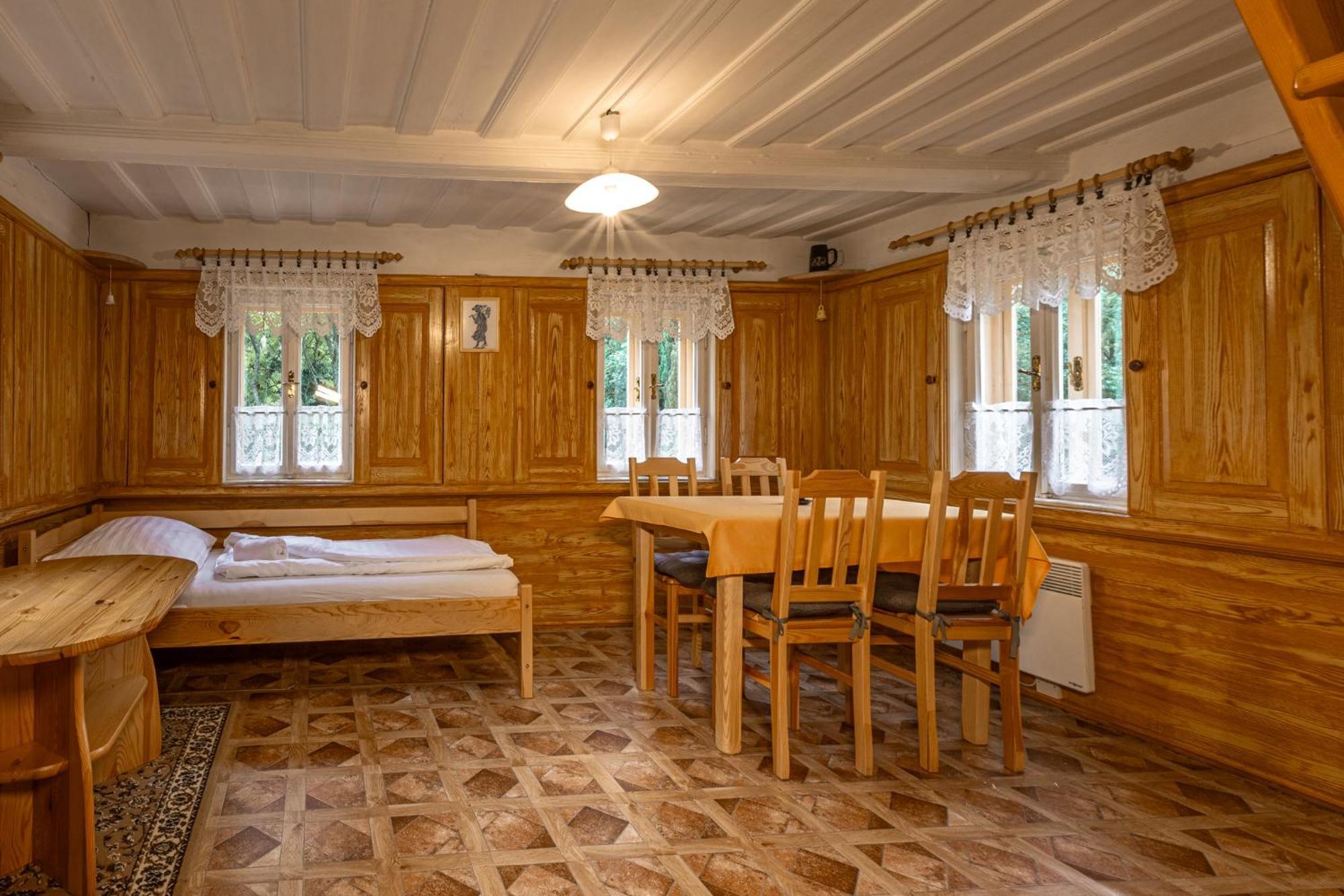 Chata Zvonecek Jiretin pod Jedlovou Exterior photo