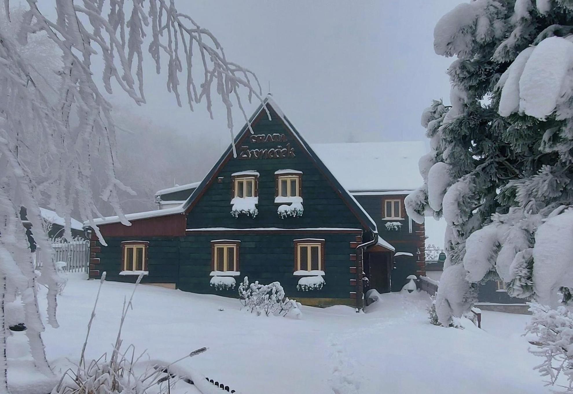 Chata Zvonecek Jiretin pod Jedlovou Exterior photo